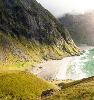 Colonial Commercial Plan - 2 Bedrooms